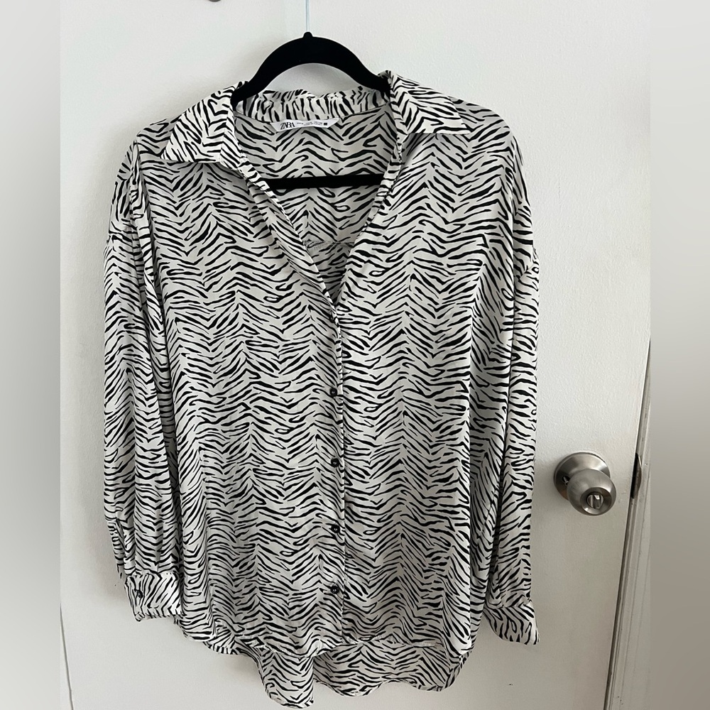 Zara Zebra Print Button Down | Size: S - image 2